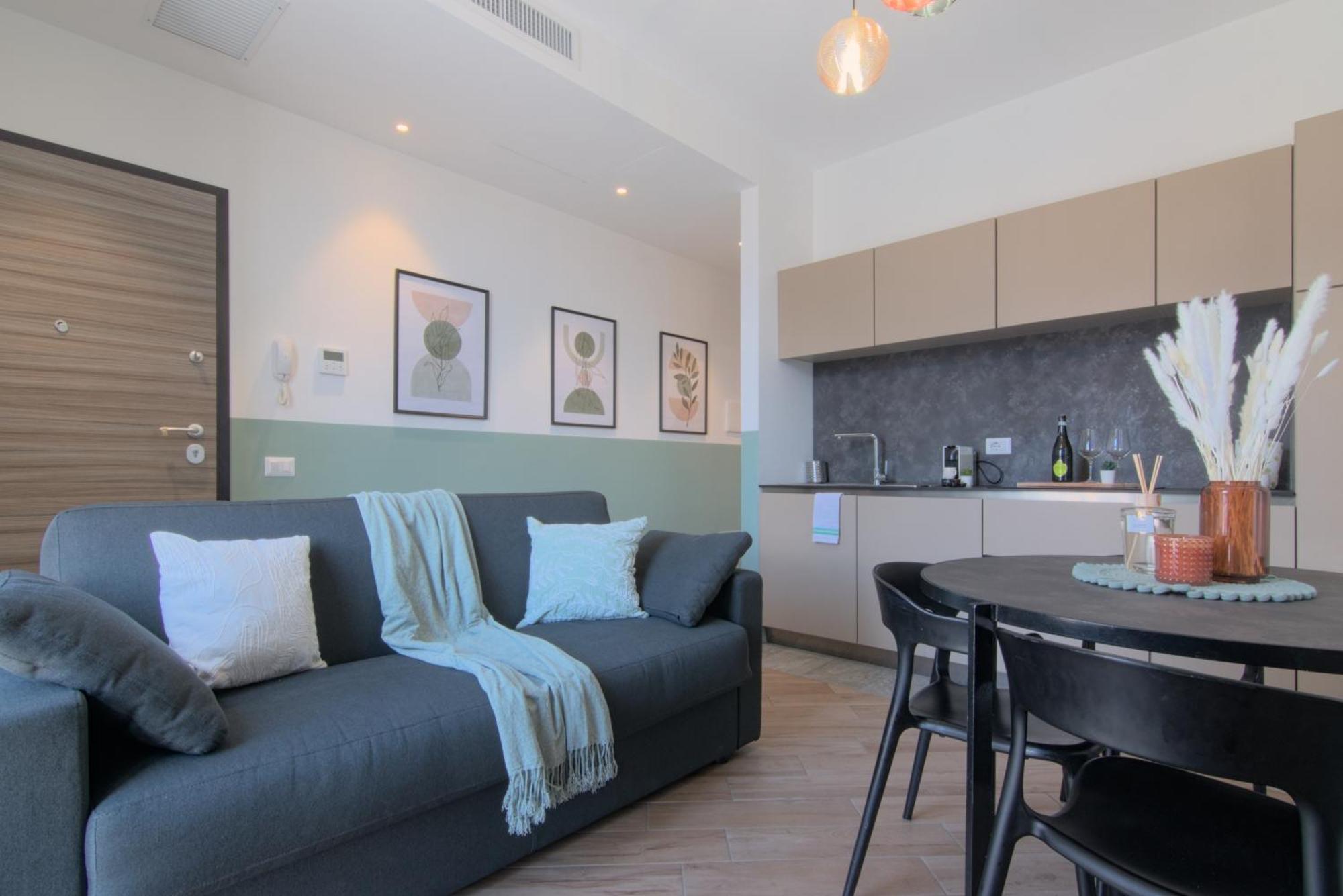 Ca Del Lasco - Modern Apartments In Classic Villa 贝拉诺 外观 照片