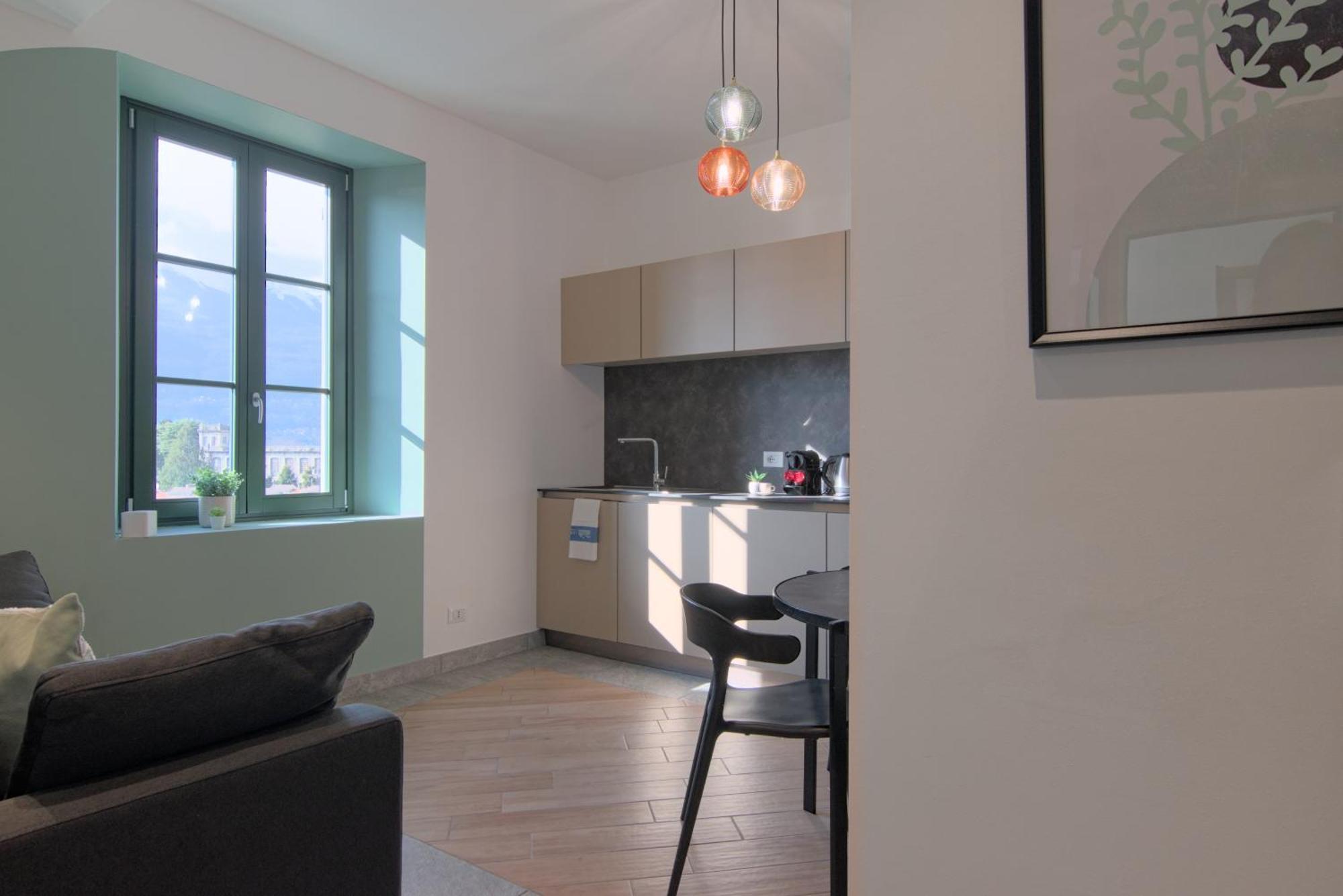 Ca Del Lasco - Modern Apartments In Classic Villa 贝拉诺 外观 照片